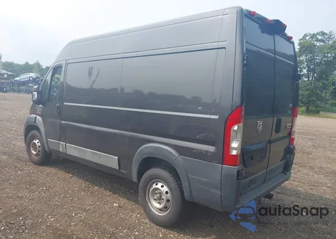 2017 Ram Promaster 2500 High Roof 136 Wb z USA, uszkodzony, nr VIN 3C6TRVCG1HE533431